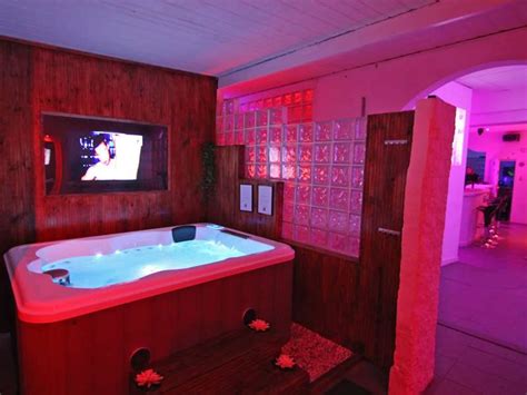 gay saunas sitges|More.